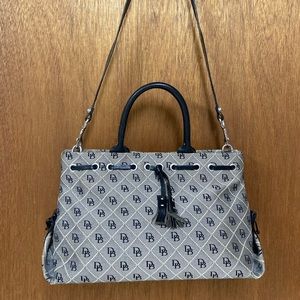 Dooney & Bourke